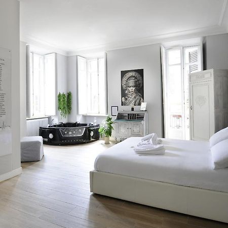 Apartments Chic Torino Centro Porta Nuova Zewnętrze zdjęcie