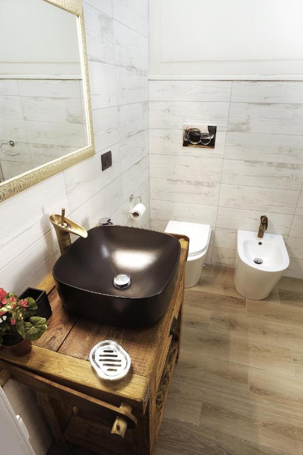 Apartments Chic Torino Centro Porta Nuova Zewnętrze zdjęcie
