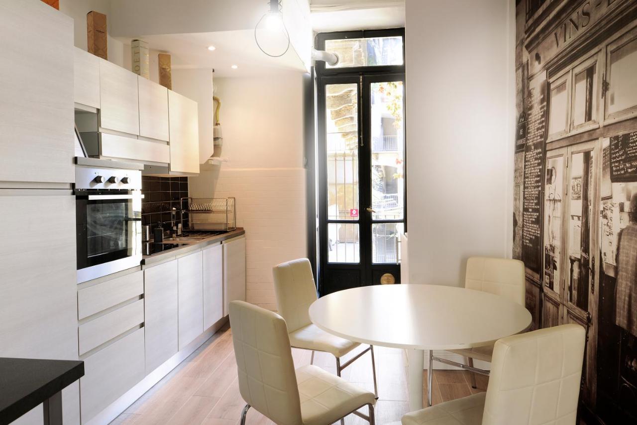 Apartments Chic Torino Centro Porta Nuova Zewnętrze zdjęcie