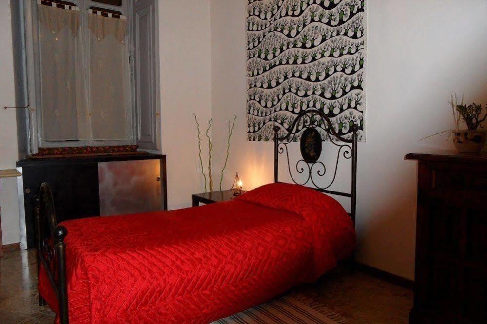 Apartments Chic Torino Centro Porta Nuova Zewnętrze zdjęcie